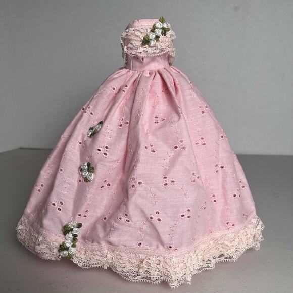 Vintage Handmade Barbie Size Southern Belle Dress Pink Eyelet Lace Floral OOAK - Picture 3 of 13